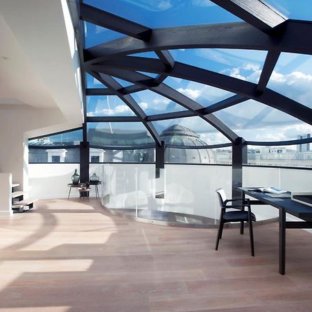 Triplex Penthouse In The City Center บรัสเซลส์ ภายนอก รูปภาพ