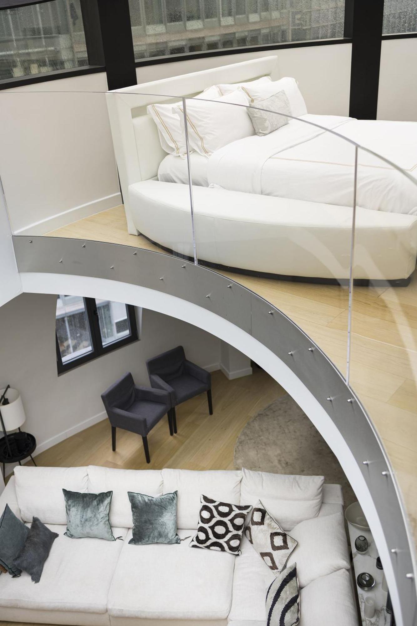 Triplex Penthouse In The City Center บรัสเซลส์ ภายนอก รูปภาพ