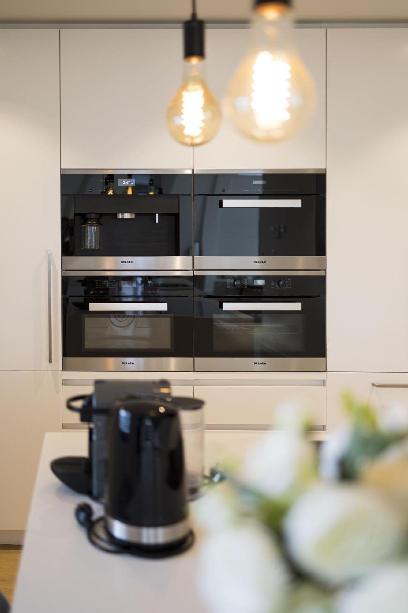 Triplex Penthouse In The City Center บรัสเซลส์ ภายนอก รูปภาพ