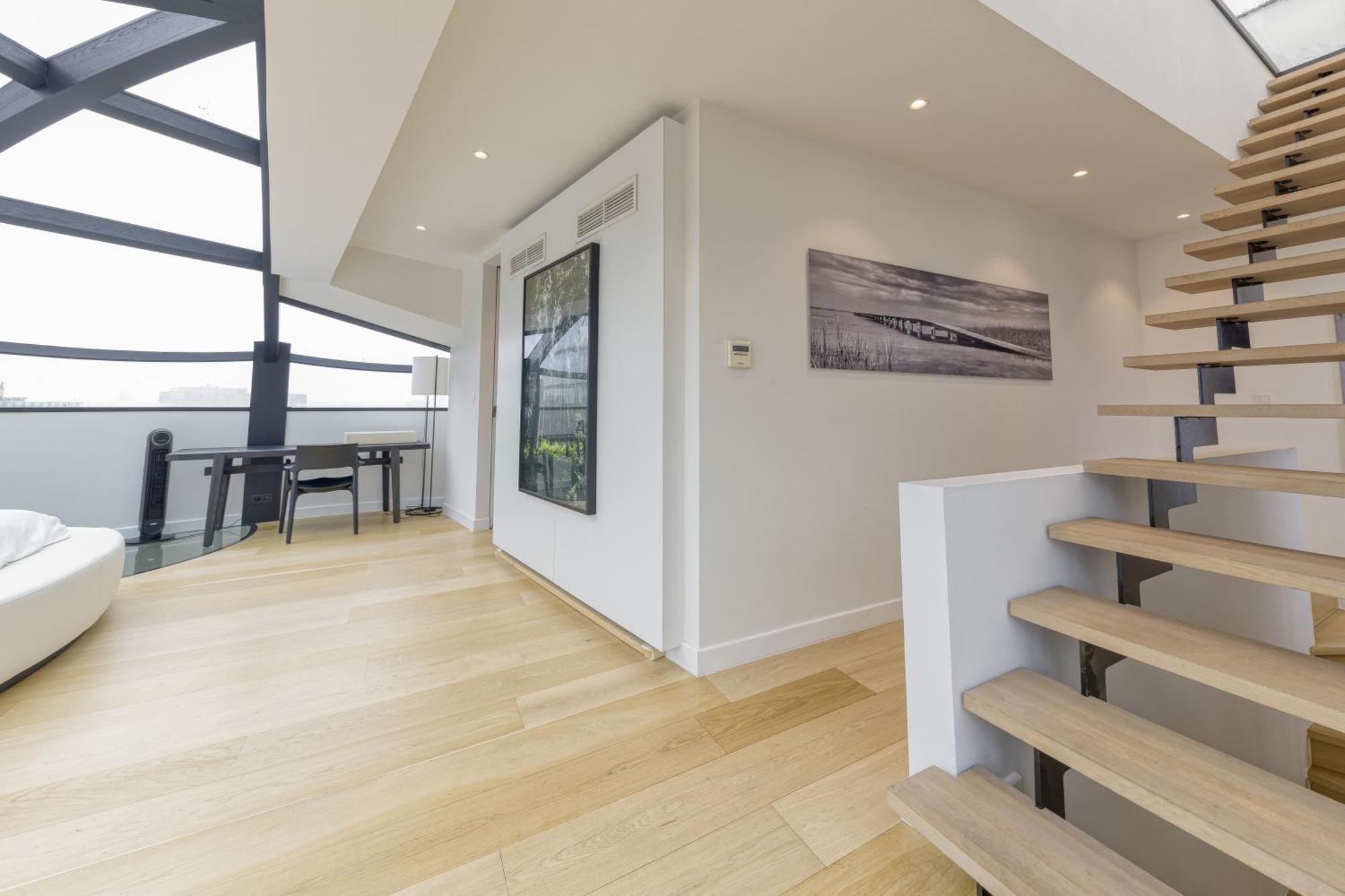 Triplex Penthouse In The City Center บรัสเซลส์ ภายนอก รูปภาพ